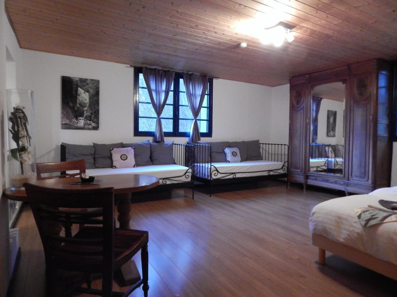 Pyrenees Emotions, Eco-responsables, Nature, Sports Aventures Bed & Breakfast Malvézie
